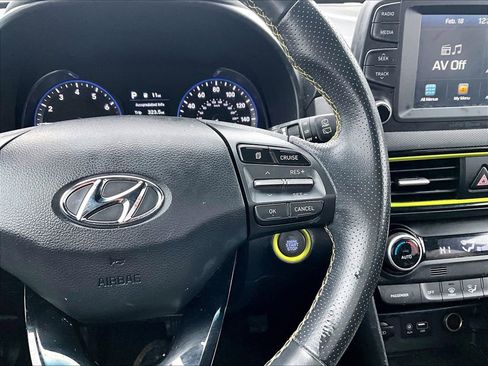 Used 2019 Hyundai Kona Limited image 17