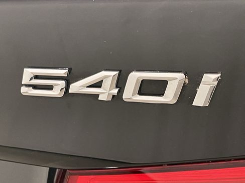 Used 2019 BMW 540i xDrive w/ M Sport Package AWD/4WD image 24