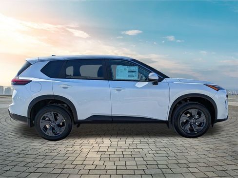 New 2026 Nissan Rogue SV w/ Cold Weather Package image 3