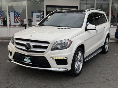 Used 2015 Mercedes-Benz GL 550 4MATIC w/ Driver Assistance Package