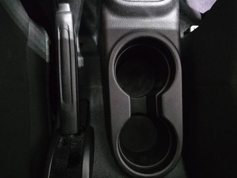 Used 2011 Jeep Wrangler Sport AWD/4WD image 30