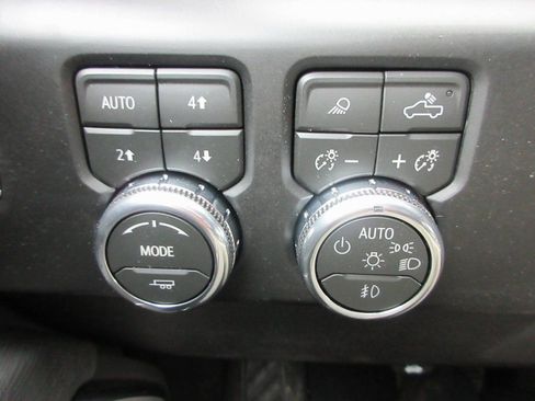 New 2026 GMC Sierra 1500 AT4X w/ AT4X AEV Edition AWD/4WD image 18