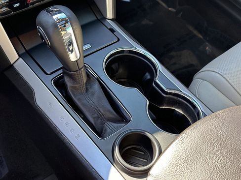 Used 2015 Ford Explorer Limited w/ Equipment Group 302A image 24