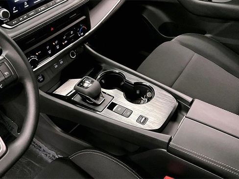 New 2025 Nissan Rogue S image 8