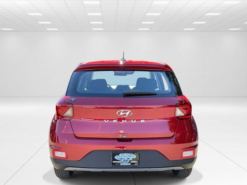 New 2026 Hyundai Venue SE FWD image 5