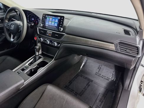 Used 2021 Honda Accord LX image 32