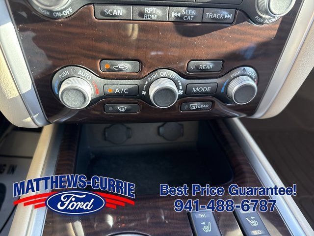 Used 2015 Nissan Pathfinder SL w/ Trailer Tow Package FWD image 21