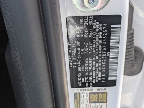 Certified 2026 Kia Sportage LX FWD image 31