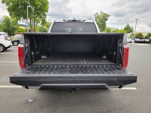 Used 2024 Toyota Tundra Limited AWD/4WD image 18