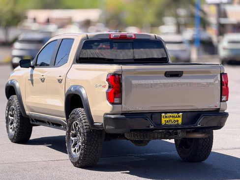 Used 2023 Chevrolet Colorado ZR2 w/ ZR2 Convenience Package III AWD/4WD image 19
