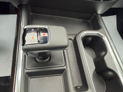 New 2026 Chevrolet Silverado 1500 RST w/ Redline Edition AWD/4WD image 30