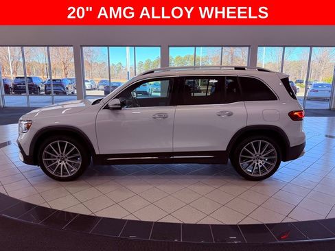 Used 2022 Mercedes-Benz GLB 250 image 4