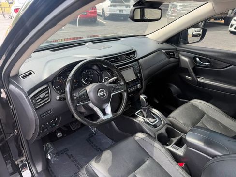 Used 2018 Nissan Rogue SL w/ Premium Package AWD/4WD image 11