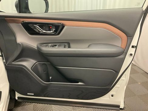 New 2026 Subaru Forester Sport AWD/4WD image 26