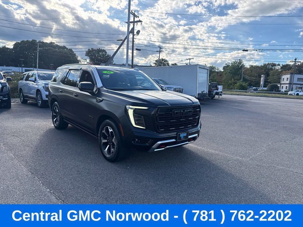 Used 2026 GMC Yukon AT4 AWD/4WD image 7