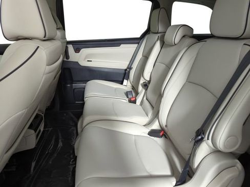 New 2026 Honda Odyssey Touring image 20
