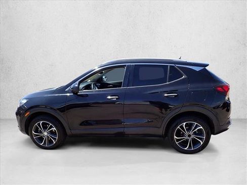 Used 2020 Buick Encore GX Essence w/ Advanced Technology Package AWD/4WD image 2