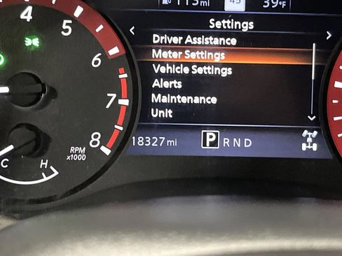 Used 2023 Nissan Frontier PRO-4X image 6