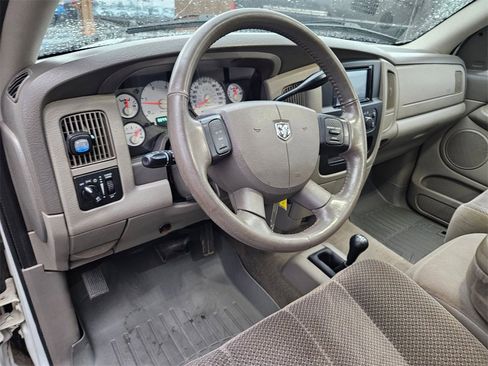 Used 2005 Dodge Ram 2500 Truck SLT w/ Quad Cab Big Horn Value Group image 13