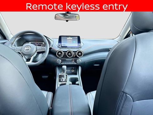 Used 2025 Nissan Sentra SR w/ SR Premium Package FWD image 22