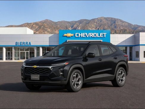 New 2026 Chevrolet Trax LT FWD image 1