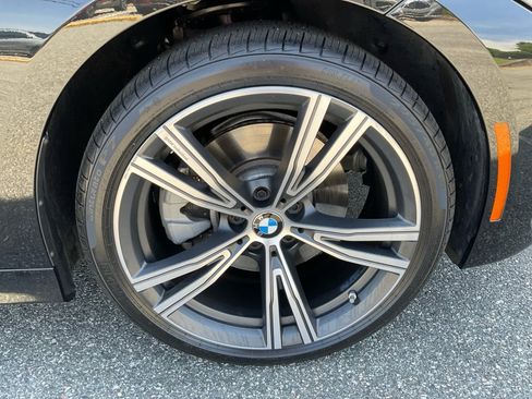 Certified 2024 BMW 330i xDrive Sedan w/ Convenience Package AWD/4WD image 25