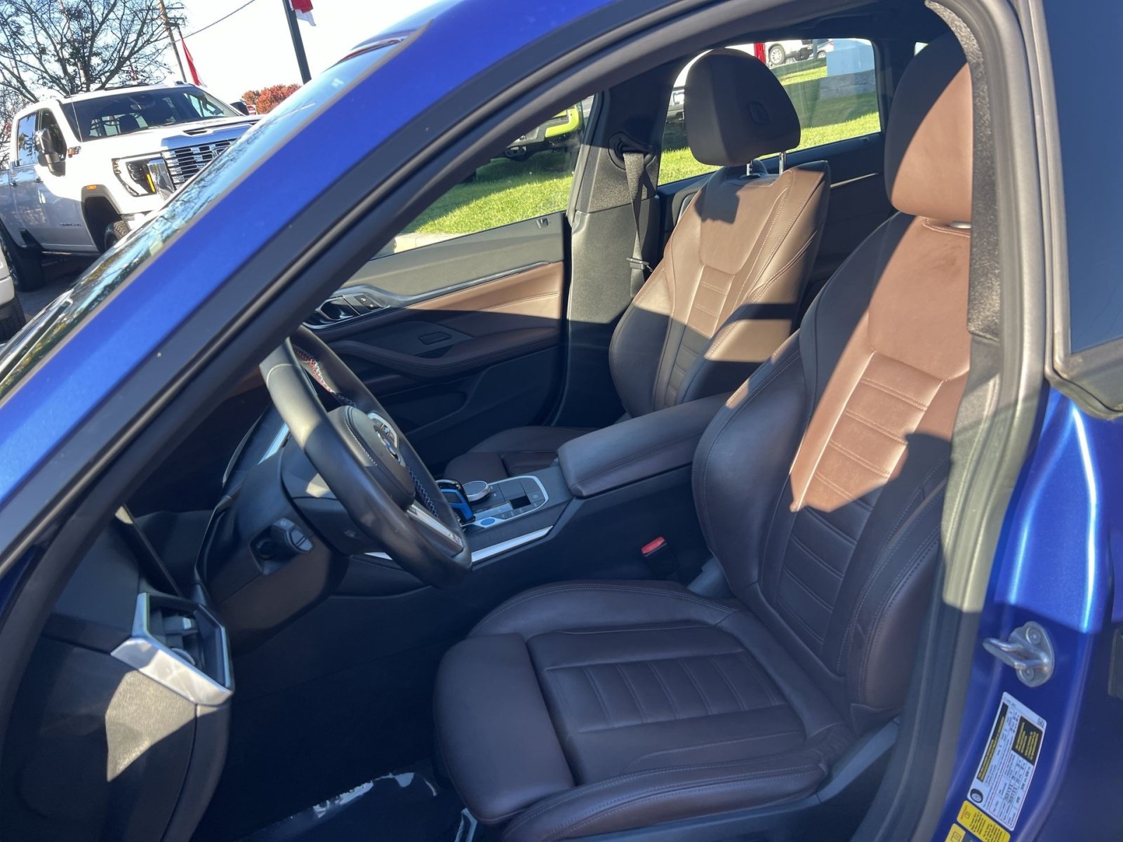 Used 2022 BMW i4 M50 w/ M Carbon Exterior Package AWD/4WD image 13