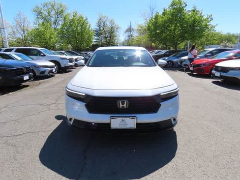 Used 2025 Honda Accord EX-L image 6