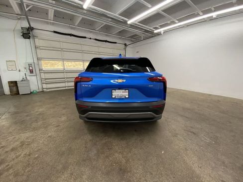 Used 2024 Chevrolet Blazer EV LT AWD/4WD image 5