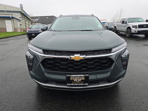 New 2026 Chevrolet Trax LT image 9