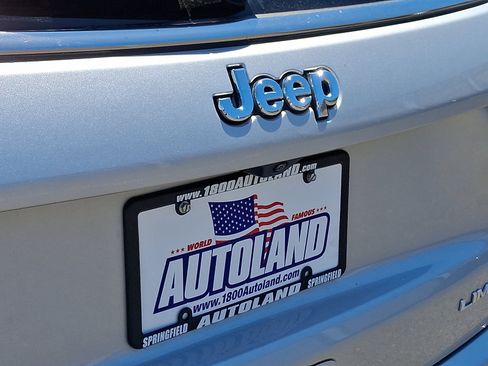Used 2025 Jeep Compass Limited AWD/4WD image 30