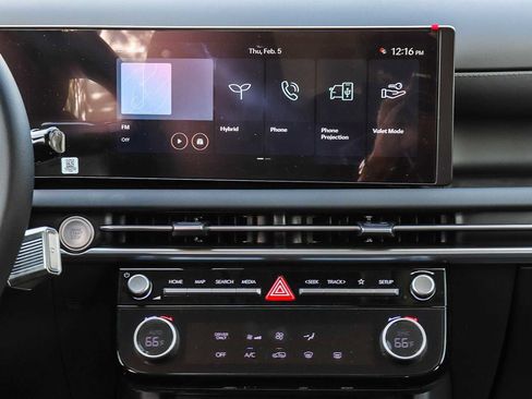 New 2026 Hyundai Tucson Blue SE image 16