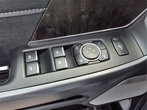 Used 2024 Ford F350 Lariat w/ Lariat Ultimate Package image 17