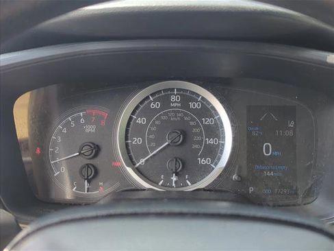 Used 2021 Toyota Corolla LE image 10