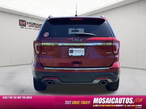 Used 2018 Ford Explorer XLT w/ Equipment Group 202A AWD/4WD image 6