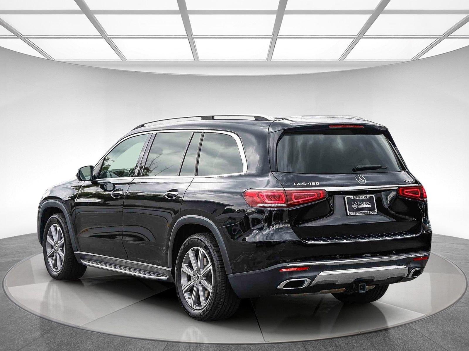 Used 2023 Mercedes-Benz GLS 450 4MATIC image 3