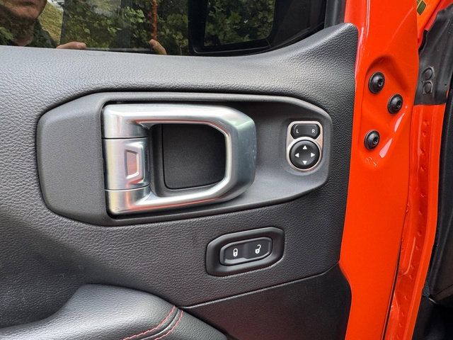 Used 2023 Jeep Wrangler Rubicon w/ Steel Bumper Group AWD/4WD image 14