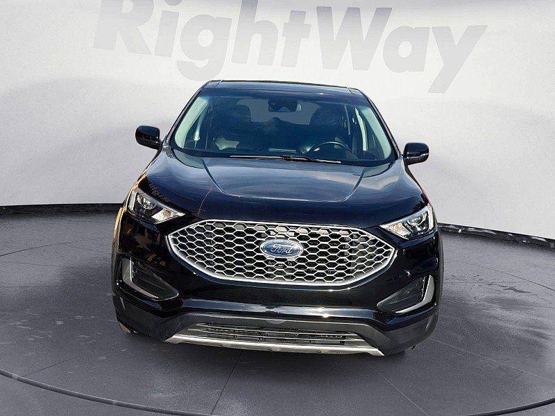Used 2023 Ford Edge SEL AWD/4WD image 8