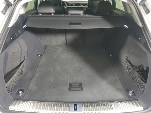 Certified 2021 Audi e-tron Premium Plus w/ Premium Plus Package image 35