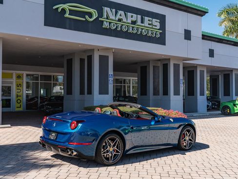 Used 2016 Ferrari California T image 55