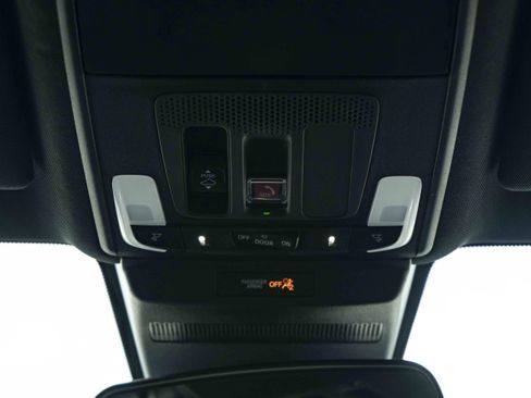 Used 2025 Honda Accord Sport image 36