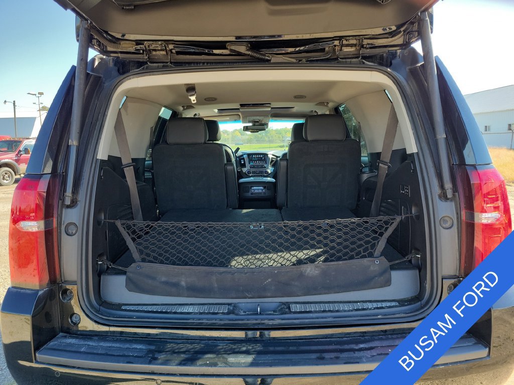 Used 2018 Chevrolet Tahoe LT w/ LT Signature Package AWD/4WD image 6