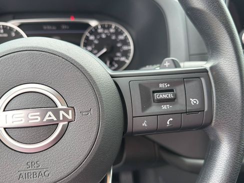Used 2024 Nissan Pathfinder S FWD image 21