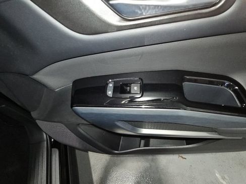 Certified 2025 Nissan Pathfinder SL AWD/4WD image 26