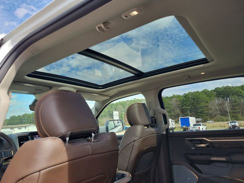 New 2026 RAM 1500 Limited AWD/4WD image 32