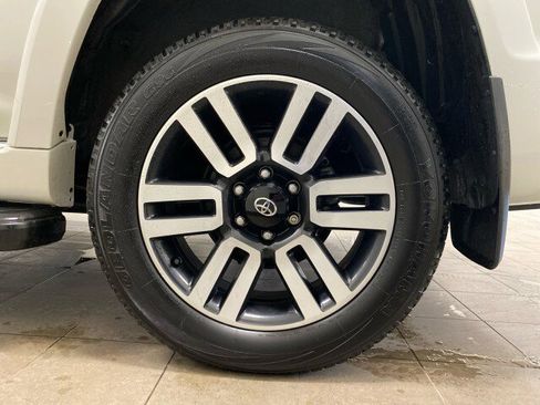 Used 2023 Toyota 4Runner Limited image 25