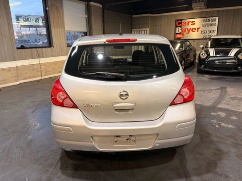 Used 2012 Nissan Versa 1.8 S FWD image 5