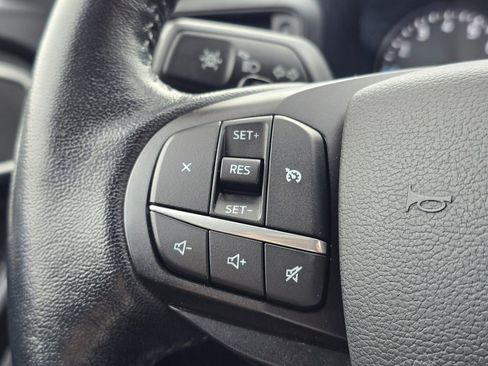 Used 2020 Ford Explorer XLT w/ Comfort Package image 36