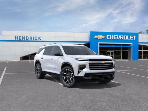 New 2026 Chevrolet Traverse High Country AWD/4WD image 2