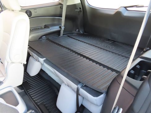 Used 2019 Honda Pilot Touring image 35
